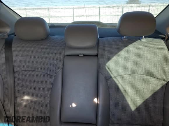 ✅ 2012 Hyundai Sonata Limited • VIN: 5NPEC4AB8CH404899 • Lot: 72149784. Listed on Copart with 121,576 mi. Free auction sales archive from the USA and detailed vehicle history report at DreamBid. Image 10.