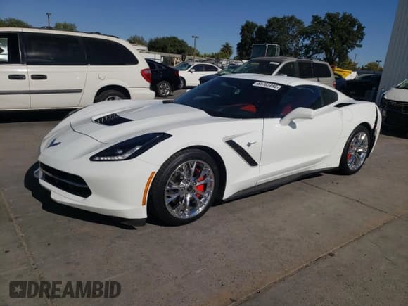 ✅ 2014 Chevrolet Corvette 3LT • VIN: 1G1YF2D71E5110031 • Lot: 65703495. Listed on Copart with 68,818 mi. Free auction sales archive from the USA and detailed vehicle history report at DreamBid. Image 1.