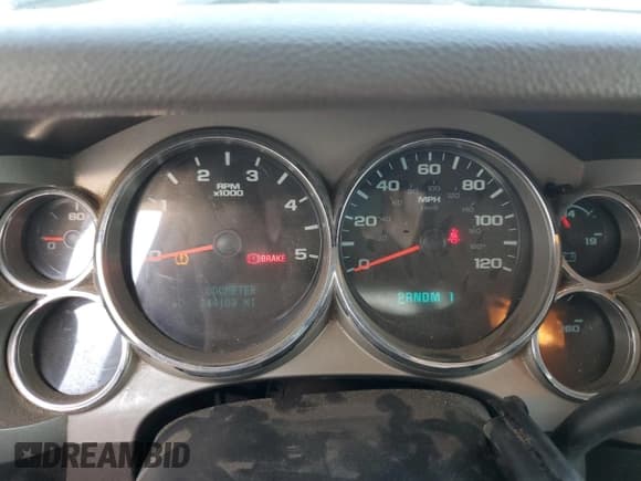 ✅ 2012 Chevrolet Silverado 2500HD • VIN: 1GC2CVC84CZ199133 • Lot: 71872774. Wystawiony na Copart z przebiegiem 244 108 mil. Bezpłatny archiwum sprzedaży aukcyjnych z USA i szczegółowy raport historii pojazdu na DreamBid. Zdjęcie 9.