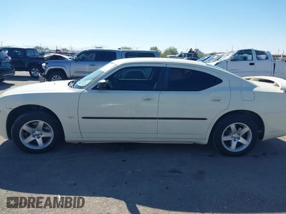 ✅ 2008 Dodge Charger • VIN: 2B3KA43G08H247307 • Lot: 43594230. Listed on IAAI with 129,150 mi. Free auction sales archive from the USA and detailed vehicle history report at DreamBid. Image 14.