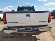 ✅ 2001 Chevrolet Silverado 2500HD LS • VIN: 1GCHK23U11F109606 • Lot: 66388275. Wystawiony na Copart z przebiegiem 189 342 mil. Bezpłatny archiwum sprzedaży aukcyjnych z USA i szczegółowy raport historii pojazdu na DreamBid. Zdjęcie 6.