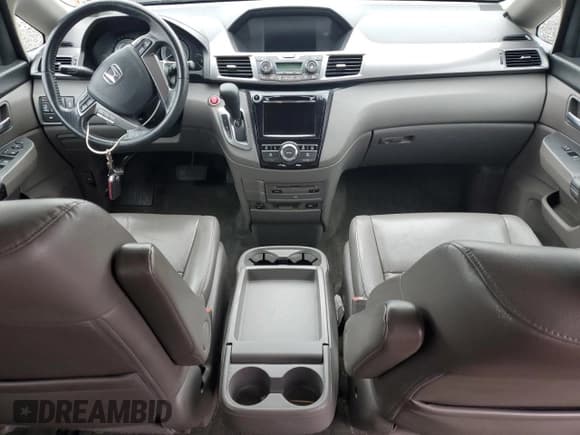 ✅ 2014 Honda Odyssey EX-L • VIN: 5FNRL5H66EB014143 • Lot: 90998015. Listed on Copart with 137,281 mi. Free auction sales archive from the USA and detailed vehicle history report at DreamBid. Image 8.