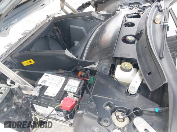 ✅ 2016 BMW i8 • VIN: WBY2Z2C53GV675600 • Лот: 42079477. Опубликован ранее на IAAI с пробегом 26 756 миль. Бесплатный доступ к архиву аукционных продаж из США и подробный отчёт об истории автомобиля на DreamBid. Изображение 10.