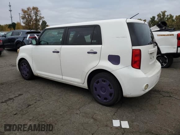 ✅ 2009 Scion xB • VIN: JTLKE50E191062974 • Lot: 92466215. Listed on Copart with 226,943 mi. Free auction sales archive from the USA and detailed vehicle history report at DreamBid. Image 2.