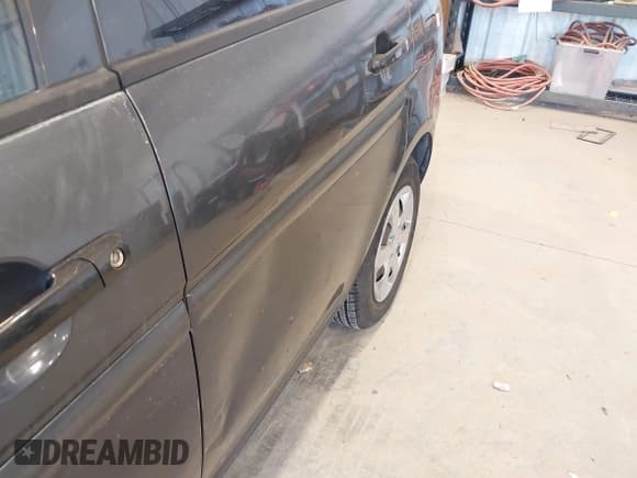 ✅ 2010 Hyundai Accent GLS • VIN: KMHCN4AC0AU423407 • Лот: 42428621. Опубликован ранее на IAAI с пробегом 132 654 миль. Бесплатный доступ к архиву аукционных продаж из США и подробный отчёт об истории автомобиля на DreamBid. Изображение 6.