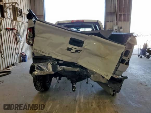 2017 Chevrolet Silverado 2500HD LT с VIN 1GC1KVEYXHF196998, выставлен на аукционе Copart как лот 84612115 с пробегом Не указан миль и Списание • Salvage title. История ставок и продаж доступна на DreamBid. Изображение 6.