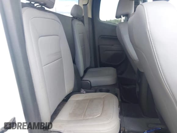 ✅ 2015 Chevrolet Colorado 2WD WT • VIN: 1GCHSAEA6F1145115 • Лот: 43451043. Опубликован ранее на IAAI с пробегом 241 430 миль. Бесплатный доступ к архиву аукционных продаж из США и подробный отчёт об истории автомобиля на DreamBid. Изображение 8.