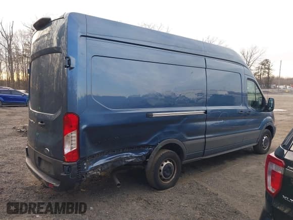 ✅ 2023 Ford Transit Cargo • VIN: 1FTBR3X86PKA19968 • Lot: 41587524. Listed on IAAI with 44,987 mi. Free auction sales archive from the USA and detailed vehicle history report at DreamBid. Image 13.