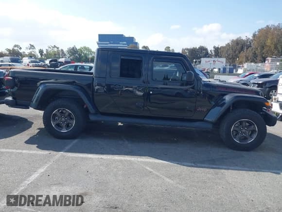 ✅ 2021 Jeep Gladiator Rubicon • VIN: 1C6JJTBG5ML544969 • Лот: 41902421. Опубликован ранее на IAAI с пробегом 31 723 миль. Бесплатный доступ к архиву аукционных продаж из США и подробный отчёт об истории автомобиля на DreamBid. Изображение 13.
