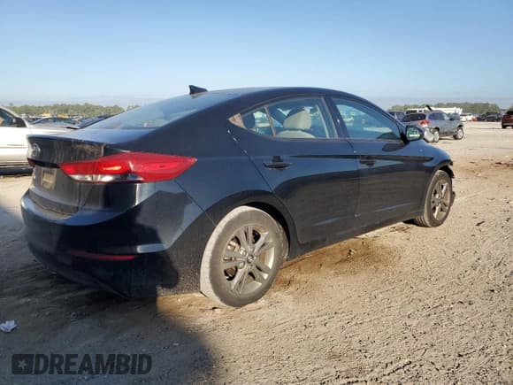 ✅ 2018 Hyundai Elantra SEL • VIN: 5NPD84LF4JH375623 • Lot: 89582225. Wystawiony na Copart z przebiegiem 101 981 mil. Bezpłatny archiwum sprzedaży aukcyjnych z USA i szczegółowy raport historii pojazdu na DreamBid. Zdjęcie 3.