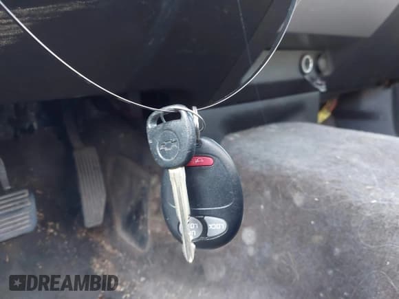 ✅ 2008 Chevrolet Colorado 1LT • VIN: 1GCCS39E088205600 • Lot: 43590595. Wystawiony na IAAI z przebiegiem 152 430 mil. Bezpłatny archiwum sprzedaży aukcyjnych z USA i szczegółowy raport historii pojazdu na DreamBid. Zdjęcie 11.