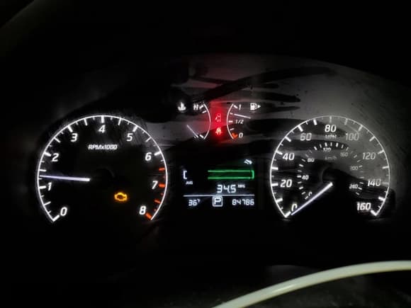 ✅ 2017 Nissan Sentra S • VIN: 3N1AB7AP7HY245465 • Lot: 92275495. Wystawiony na Copart z przebiegiem 84 786 mil. Bezpłatny archiwum sprzedaży aukcyjnych z USA i szczegółowy raport historii pojazdu na DreamBid. Zdjęcie 9.