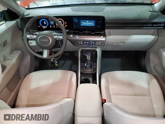 2024 Hyundai Kona SEL with VIN KM8HBCAB6RU147066, listed as a Copart auction lot 87889625 with 11,802 mi miles and Non repairable. Bid and sale history available at DreamBid. Image 8.