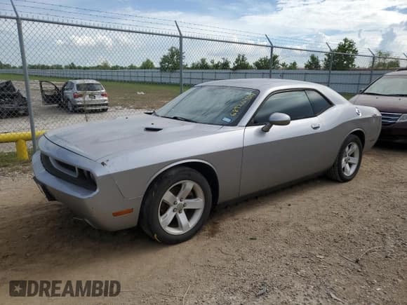 ✅ 2014 Dodge Challenger SXT • VIN: 2C3CDYAG6EH222822 • Lot: 68926404. Wystawiony na Copart z przebiegiem 156 975 mil. Bezpłatny archiwum sprzedaży aukcyjnych z USA i szczegółowy raport historii pojazdu na DreamBid. Zdjęcie 1.