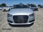 ✅ 2015 Audi A6 Premium • VIN: WAUFFAFC9FN048282 • Lot: 54240605. Wystawiony na Copart z przebiegiem 87 057 mil. Bezpłatny archiwum sprzedaży aukcyjnych z USA i szczegółowy raport historii pojazdu na DreamBid. Zdjęcie 5.