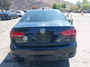 ✅ 2016 Volkswagen Jetta SEL • VIN: 3VWL17AJXGM211141 • Lot: 43153216. Wystawiony na IAAI z przebiegiem 120 238 mil. Bezpłatny archiwum sprzedaży aukcyjnych z USA i szczegółowy raport historii pojazdu na DreamBid. Zdjęcie 16.