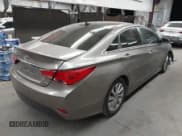 ✅ 2014 Hyundai Sonata SE • VIN: 5NPEC4AC9EH905666 • Лот: 43651191. Опубликован ранее на IAAI с пробегом 116 879 миль. Бесплатный доступ к архиву аукционных продаж из США и подробный отчёт об истории автомобиля на DreamBid. Изображение 4.