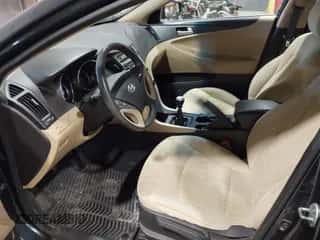 2011 Hyundai Sonata GLS with VIN 5NPEB4ACXBH186426, listed as a IAAI auction lot 43418000 with 226,328 mi miles and . Bid and sale history available at DreamBid. Image 5.