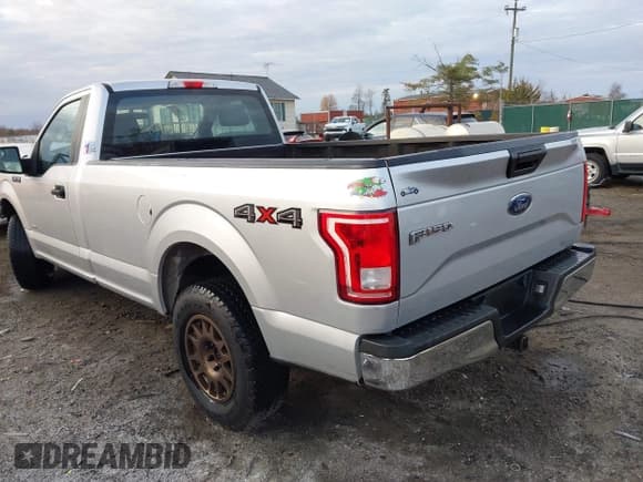 ✅ 2016 Ford F-150 XL • VIN: 1FTMF1EP3GKF43160 • Lot: 43702040. Listed on IAAI with 99,663 mi. Free auction sales archive from the USA and detailed vehicle history report at DreamBid. Image 3.
