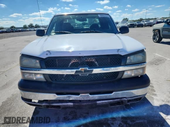 ✅ 2004 Chevrolet Silverado 1500 • VIN: 1GCEC19T04Z217727 • Lot: 90862825. Wystawiony na Copart z przebiegiem 277 303 mil. Bezpłatny archiwum sprzedaży aukcyjnych z USA i szczegółowy raport historii pojazdu na DreamBid. Zdjęcie 5.