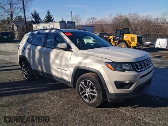 ✅ 2020 Jeep Compass Latitude • VIN: 3C4NJDBB8LT168033 • Lot: 54307965. Listed on Copart with Not provided. Free auction sales archive from the USA and detailed vehicle history report at DreamBid. Image 4.
