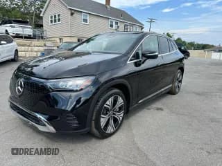 ✅ 2025 Mercedes-Benz EQE 350+ • VIN: 4JGGM2BB8SA065104 • Lot: 66827485. Wystawiony na Copart z przebiegiem 4 mil. Bezpłatny archiwum sprzedaży aukcyjnych z USA i szczegółowy raport historii pojazdu na DreamBid. Zdjęcie 1.