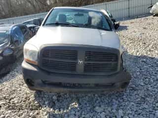 2006 Dodge 1500 ST z VIN 1D7HA16K16J177311, wystawiony jako Copart lot #48072934 z przebiegiem Nie podano mil oraz Szkoda całkowita • Salvage title. Historia ofert i sprzedaży dostępna na DreamBid. Obrazek 5.