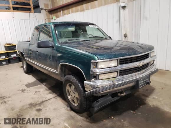 1999 Chevrolet Silverado 1500 with VIN 1GCEK19R2XR123120, listed as a Copart auction lot 81792784 with 133,207 mi miles and Salvage title. Bid and sale history available at DreamBid. Image 4.