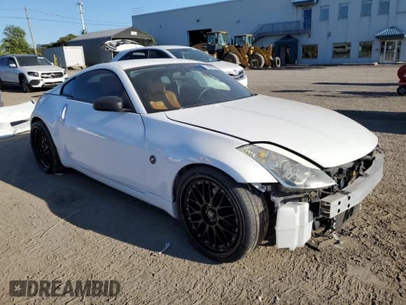 ✅ 2003 Nissan 350Z Touring • VIN: JN1AZ34E53T017013 • Lot: 72063705. Listed on Copart with 107,704 mi. Free auction sales archive from the USA and detailed vehicle history report at DreamBid. Image 4.