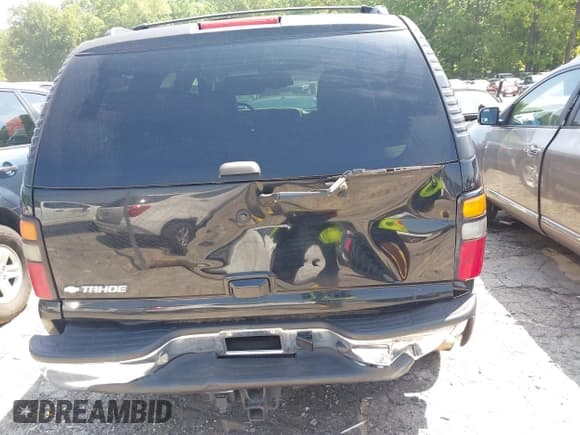 ✅ 2006 Chevrolet Tahoe LS • VIN: 1GNEC13Z46J163130 • Лот: 42093466. Опубликован ранее на IAAI с пробегом 256 200 миль. Бесплатный доступ к архиву аукционных продаж из США и подробный отчёт об истории автомобиля на DreamBid. Изображение 16.