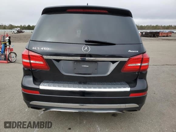 ✅ 2018 Mercedes-Benz GL 450 • VIN: 4JGDF6EE1JA995029 • Lot: 48334214. Listed on Copart with 211,189 mi. Free auction sales archive from the USA and detailed vehicle history report at DreamBid. Image 6.