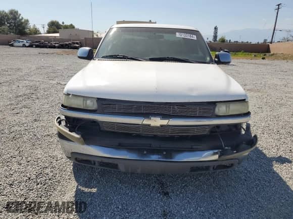 ✅ 2001 Chevrolet Silverado 1500 LT • VIN: 1GCEC19T11Z150759 • Lot: 70133184. Wystawiony na Copart z przebiegiem 207 392 mil mil. Skorzystaj z bezpłatnego archiwum sprzedaży aukcyjnych z USA i zobacz szczegółowy raport historii pojazdu na DreamBid. Zdjęcie 5.