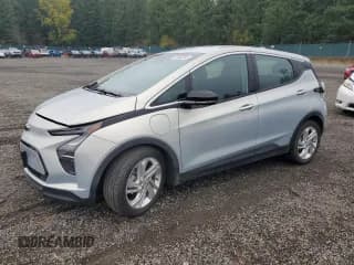 ✅ 2023 Chevrolet Bolt EV 1LT • VIN: 1G1FW6S07P4180940 • Lot: 90068255. Listed on Copart with 32,328 mi. Free auction sales archive from the USA and detailed vehicle history report at DreamBid. Image 1.