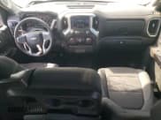 ✅ 2022 Chevrolet Silverado 1500 LT • VIN: 1GCPWCED5NZ105212 • Lot: 75693754. Wystawiony na Copart z przebiegiem 32 937 mil. Bezpłatny archiwum sprzedaży aukcyjnych z USA i szczegółowy raport historii pojazdu na DreamBid. Zdjęcie 8.