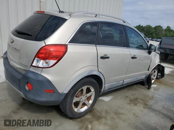 ✅ 2012 Chevrolet Captiva Sport LS • VIN: 3GNAL2EKXCS555009 • Lot: 54604495. Wystawiony na Copart z przebiegiem 131 108 mil. Bezpłatny archiwum sprzedaży aukcyjnych z USA i szczegółowy raport historii pojazdu na DreamBid. Zdjęcie 3.