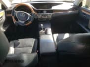 ✅ 2015 Lexus ES 300h • VIN: JTHBW1GG4F2083394 • Lot: 81637055. Wystawiony na Copart z przebiegiem Nie podano. Bezpłatny archiwum sprzedaży aukcyjnych z USA i szczegółowy raport historii pojazdu na DreamBid. Zdjęcie 8.