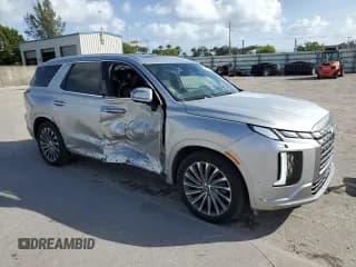 ✅ 2023 Hyundai Palisade Calligraphy • VIN: KM8R74GE8PU564540 • Лот: 78694444. Опубликован ранее на Copart с пробегом 11 661 миль. Бесплатный доступ к архиву аукционных продаж из США и подробный отчёт об истории автомобиля на DreamBid. Изображение 4.