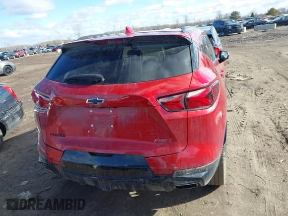 ✅ 2022 Chevrolet Blazer RS • VIN: 3GNKBERS9NS112212 • Lot: 41663641. Listed on IAAI with 48,458 mi. Free auction sales archive from the USA and detailed vehicle history report at DreamBid. Image 16.