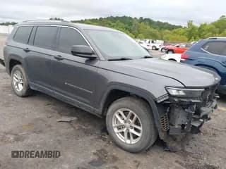 ✅ 2023 Jeep Grand Cherokee Laredo • VIN: 1C4RJJAG8P8714590 • Лот: 43094713. Опубликован ранее на IAAI с пробегом 65 034 миль. Бесплатный доступ к архиву аукционных продаж из США и подробный отчёт об истории автомобиля на DreamBid. Изображение 1.