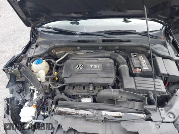 ✅ 2016 Volkswagen Jetta Sport • VIN: 3VWD17AJ0GM291585 • Lot: 43325047. Listed on IAAI with 93,499 mi. Free auction sales archive from the USA and detailed vehicle history report at DreamBid. Image 10.