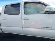 ✅ 2015 Toyota Tacoma PreRunner • VIN: 3TMJU4GN8FM184580 • Lot: 41409861. Wystawiony na IAAI z przebiegiem 185 176 mil. Bezpłatny archiwum sprzedaży aukcyjnych z USA i szczegółowy raport historii pojazdu na DreamBid. Zdjęcie 14.