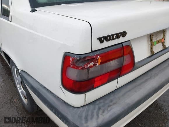 ✅ 1996 Volvo 850 Grand Lux • VIN: YV1LS5540T1337079 • Lot: 41495253. Listed on IAAI with 180,722 mi. Free auction sales archive from the USA and detailed vehicle history report at DreamBid. Image 6.