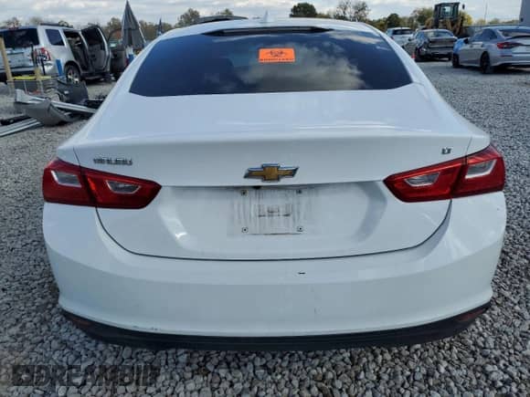 2018 Chevrolet Malibu LT z VIN 1G1ZD5ST2JF290099, wystawiony jako Copart lot #82774905 z przebiegiem Nie podano mil oraz Szkoda całkowita • Salvage title. Historia ofert i sprzedaży dostępna na DreamBid. Obrazek 6.