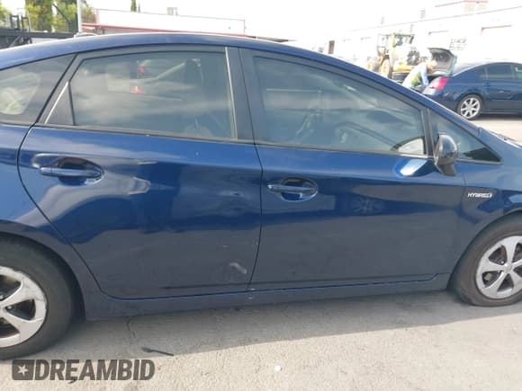 ✅ 2014 Toyota Prius Four • VIN: JTDKN3DU3E0373310 • Lot: 42369735. Wystawiony na IAAI z przebiegiem 171 215 mil. Bezpłatny archiwum sprzedaży aukcyjnych z USA i szczegółowy raport historii pojazdu na DreamBid. Zdjęcie 14.