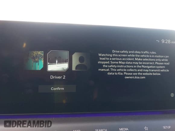 ✅ 2024 Kia EV9 Land • VIN: KNDADFS58R6039868 • Lot: 43524619. Wystawiony na IAAI z przebiegiem 6 696 mil. Bezpłatny archiwum sprzedaży aukcyjnych z USA i szczegółowy raport historii pojazdu na DreamBid. Zdjęcie 18.