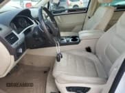 ✅ 2013 Volkswagen Touareg • VIN: WVGEG9BPXDD012733 • Lot: 91858355. Listed on Copart with 116,232 mi. Free auction sales archive from the USA and detailed vehicle history report at DreamBid. Image 7.