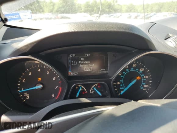 ✅ 2013 Ford Escape SE • VIN: 1FMCU0G93DUD07257 • Лот: 70027915. Опубликован ранее на Copart с пробегом 173 610 миль. Бесплатный доступ к архиву аукционных продаж из США и подробный отчёт об истории автомобиля на DreamBid. Изображение 9.