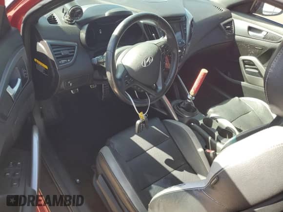 ✅ 2016 Hyundai Veloster Turbo • VIN: KMHTC6AE9GU286222 • Лот: 74149224. Размещён на Copart с пробегом 108 323 миль миль. Получите бесплатный доступ к архиву аукционных продаж из США и посмотрите подробный отчёт об истории автомобиля на DreamBid. Изображение 8.