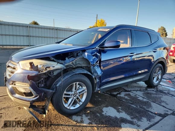 ✅ 2017 Hyundai Santa Fe 2.4L • VIN: 5XYZUDLB6HG470832 • Лот: 86548445. Опубликован ранее на Copart с пробегом 116 557 миль. Бесплатный доступ к архиву аукционных продаж из США и подробный отчёт об истории автомобиля на DreamBid. Изображение 1.
