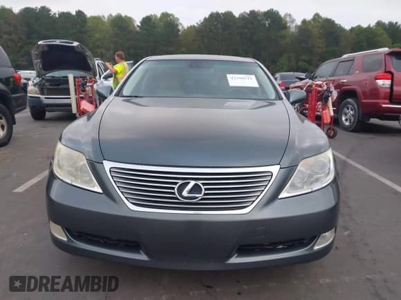 ✅ 2007 Lexus LS 460 • VIN: JTHBL46F375034710 • Lot: 43390521. Listed on IAAI with 222,929 mi. Free auction sales archive from the USA and detailed vehicle history report at DreamBid. Image 12.